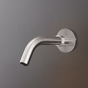 stainless steel washbasin spout 1