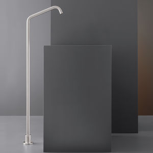 stainless steel washbasin spout 1
