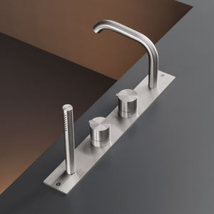 bathtub mixer tap 1