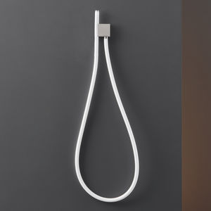 cylindrical hand shower 1