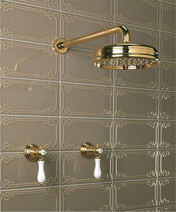 wall-mounted shower set