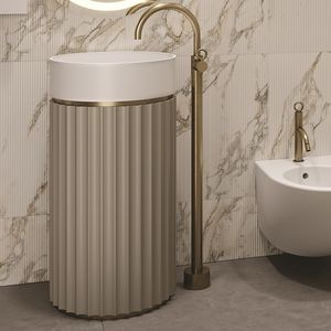 free-standing washbasin 1