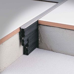 resin expansion joint