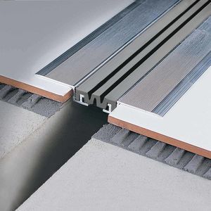 extruded aluminum expansion joint 1