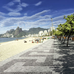 outdoor tile / floor / porcelain stoneware / 60x60 cm