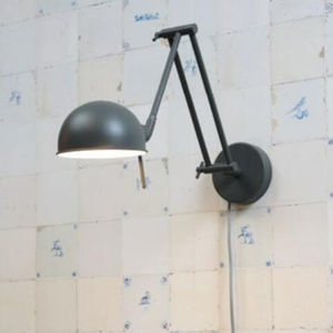 contemporary wall light