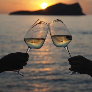 wine glass