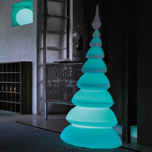 floor-standing lamp