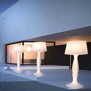floor-standing lamp