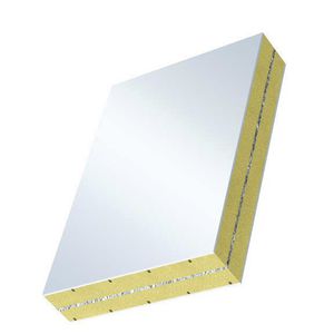 facade insulating sandwich panel