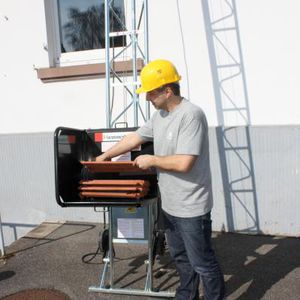 domestic use lifting platform