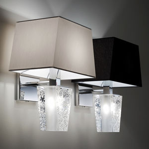 traditional wall light