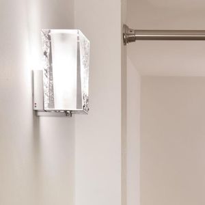 contemporary wall light 1