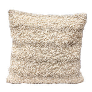 square cushion