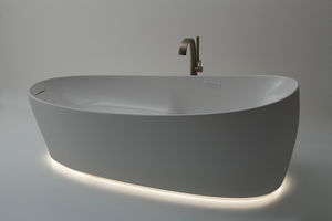 free-standing bathtub / oval / composite / deep