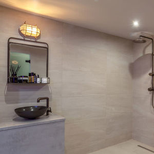 industrial style wall light 1