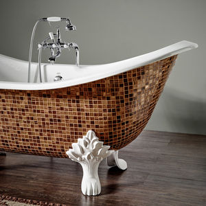 oval bathtub 1