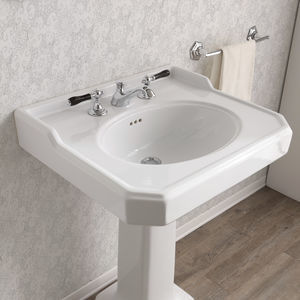 wall-hung washbasin 1