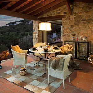traditional dining table