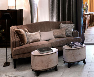 traditional sofa 1