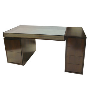 free-standing desk 1