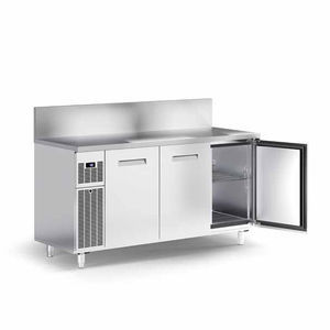 bar refrigerated counter