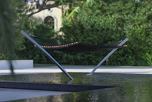 free-standing hammock