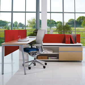 desk mounted office divider