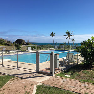 swimming pool railing