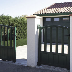 aluminum garden gate