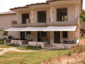 folding-arm awning / manual / motorized / balcony