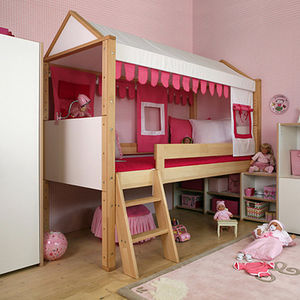playhouse bed
