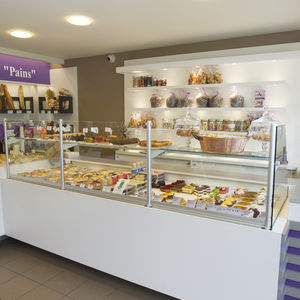 refrigerated display counter / for pastry shops / for bakeries