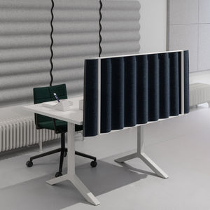 desk mounted office divider