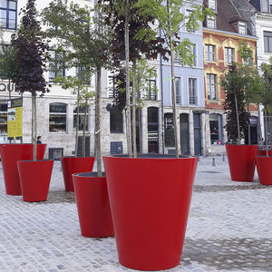 thermo-lacquered steel planter
