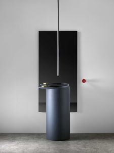free-standing washbasin
