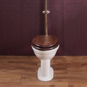 free-standing WC