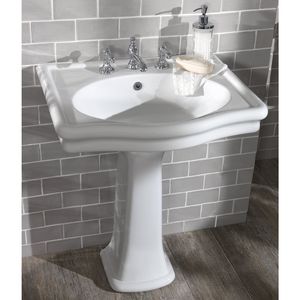 free-standing washbasin