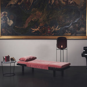 contemporary day-bed 1