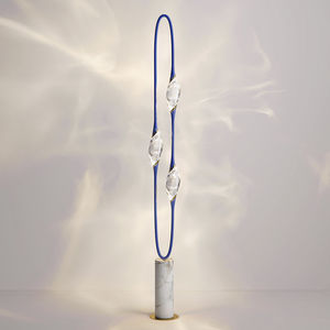 floor-standing lamp