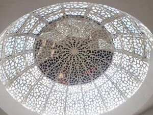 metallic structure