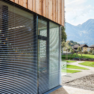 Venetian blinds