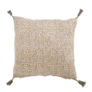 square cushion