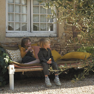 traditional public bench