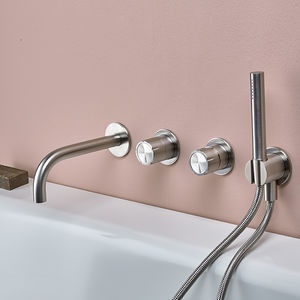 double-handle bathtub mixer tap