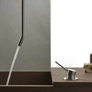 stainless steel washbasin spout