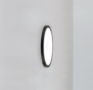 contemporary wall light