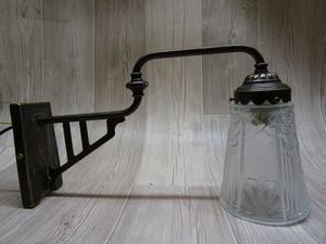 Art Deco wall light 1