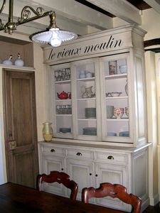 traditional china cabinet
