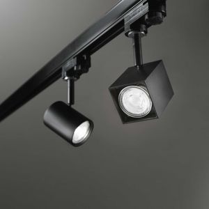 LED track light